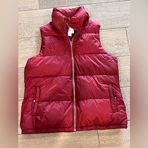 Old Navy Puffer Vest